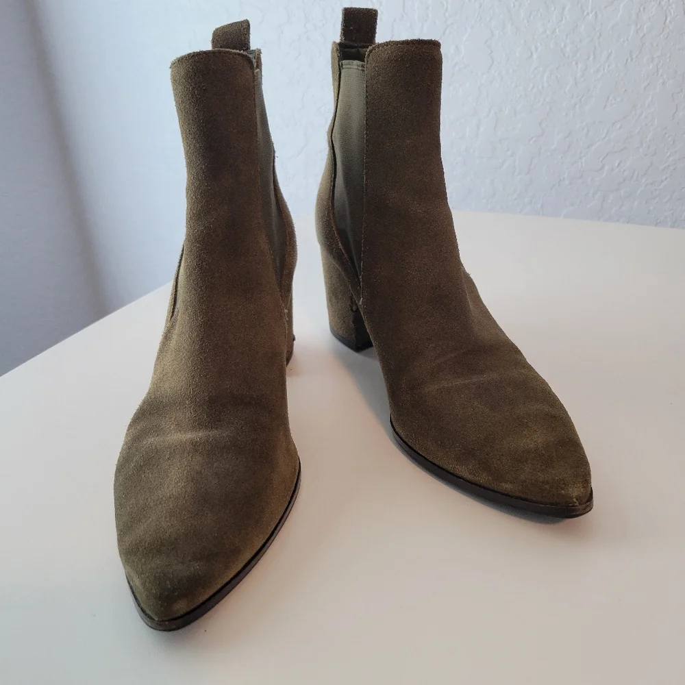 MICHAEL KORS MARIS SUEDE POINT TOE BOOTIES IN GREEN SIZE 7.5